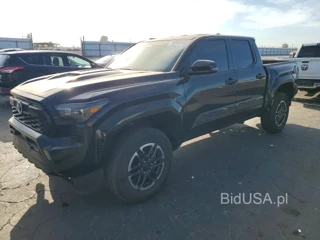 TOYOTA TACOMA TRD SPORT