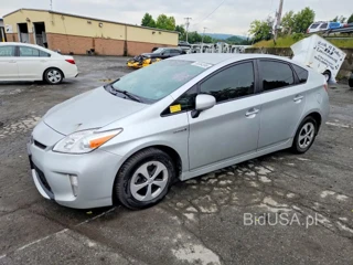 TOYOTA PRIUS THREE