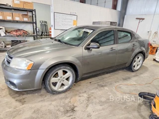DODGE AVENGER SE