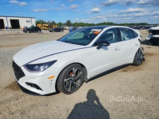 HYUNDAI SONATA SEL PLUS
