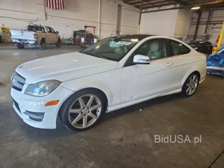 MERCEDES-BENZ C 250