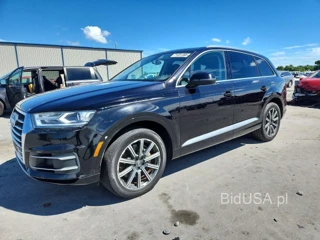 AUDI Q7 PREMIUM PLUS