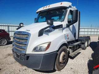 FREIGHTLINER CASCADIA 116