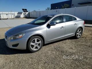 VOLVO S60 T5