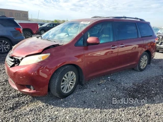 TOYOTA SIENNA XLE 8-PASSENGER