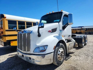 PETERBILT 579