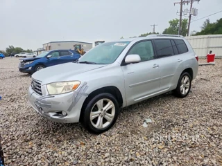 TOYOTA HIGHLANDER LIMITED