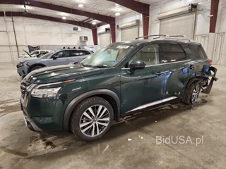 NISSAN PATHFINDER PLATINUM