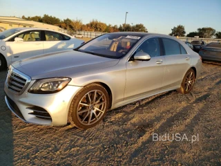 MERCEDES-BENZ S 560