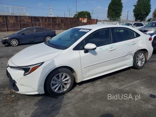 TOYOTA COROLLA HYBRID LE