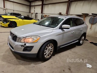 VOLVO XC60 T6