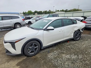 KIA K4 LXS