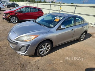 MAZDA 3 I