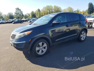 KIA SPORTAGE LX