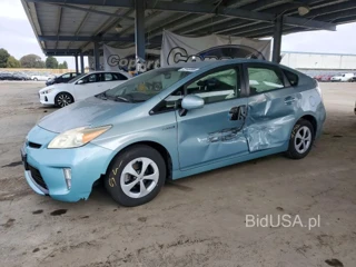TOYOTA PRIUS FOUR