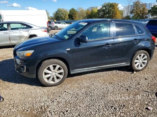 MITSUBISHI OUTLANDER SPORT ES