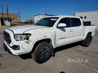 TOYOTA TACOMA SR5 V6