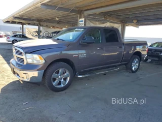 RAM 1500 CLASSIC SLT
