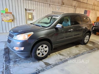CHEVROLET TRAVERSE LS