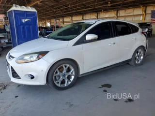 FORD FOCUS TITANIUM