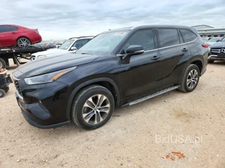 TOYOTA HIGHLANDER XLE