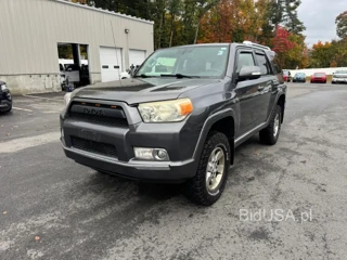 TOYOTA 4RUNNER SR5