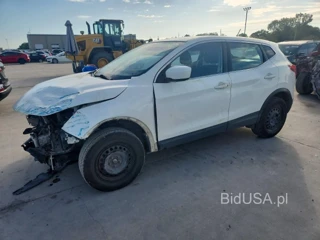 NISSAN ROGUE SPORT S