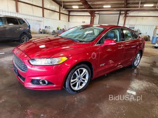 FORD FUSION TITANIUM PHEV