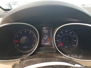 HYUNDAI SANTA FE SPORT 2.0T