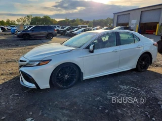 TOYOTA CAMRY XSE