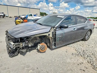 NISSAN ALTIMA SV