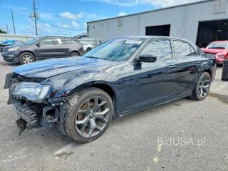 CHRYSLER 300 TOURING