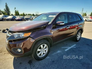 KIA SORENTO LX