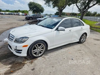 MERCEDES-BENZ C 250