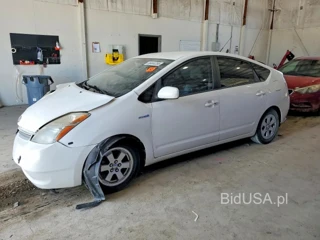 TOYOTA PRIUS BASE