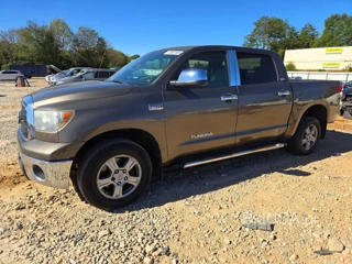 TOYOTA TUNDRA CREWMAX SR5