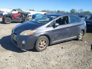 TOYOTA PRIUS THREE