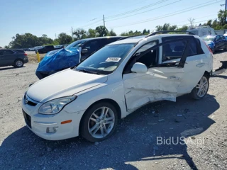 HYUNDAI ELANTRA TOURING SE