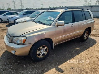 TOYOTA HIGHLANDER BASE