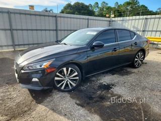 NISSAN ALTIMA SR