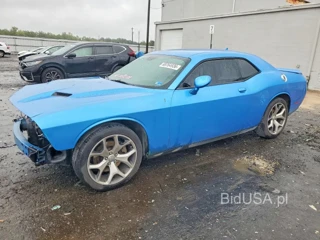 DODGE CHALLENGER SXT PLUS