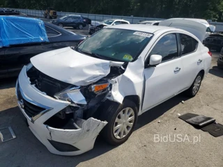 NISSAN VERSA SV