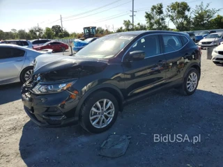 NISSAN ROGUE SPORT S