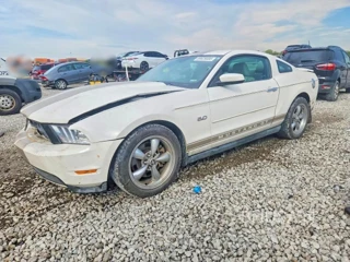 FORD MUSTANG GT