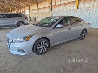 NISSAN ALTIMA S