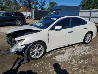 NISSAN MAXIMA 3.5 SV
