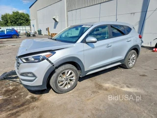 HYUNDAI TUCSON SE