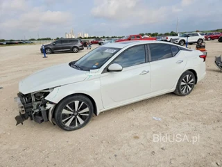 NISSAN ALTIMA SV