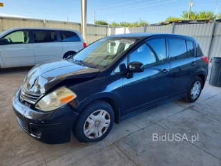 NISSAN VERSA 1.8 S