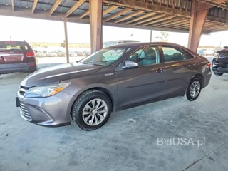 TOYOTA CAMRY HYBRID LE